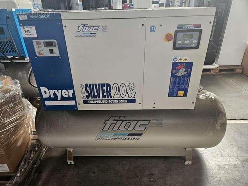 Elektrische schroefcompressor met ketel en..., Doe-het-zelf en Bouw, Gereedschap | Overige machines, Ophalen