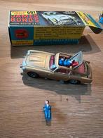 Corgi 1:43 - Modelauto - James Bond Aston Martin DB5 261,, Hobby en Vrije tijd, Modelauto's | 1:5 tot 1:12, Nieuw