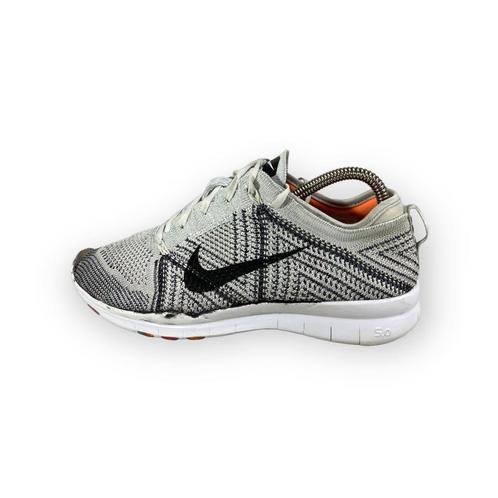 Nike Free TR Flyknit - Maat 36.5, Kleding | Dames, Schoenen, Sneakers, Verzenden