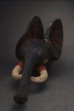 olifantmasker - olifantenmasker - Bamileke - Kameroen