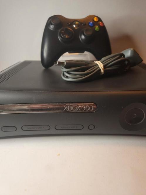 Zwarte Xbox 360 120gb met 1 controller en  alle kabels, Consoles de jeu & Jeux vidéo, Consoles de jeu | Xbox 360, Enlèvement ou Envoi