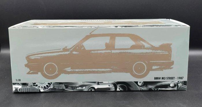 Minichamps 1:18 - Modelauto - BMW M3 - BMW M3 Street 1987, Hobby en Vrije tijd, Modelauto's | 1:5 tot 1:12