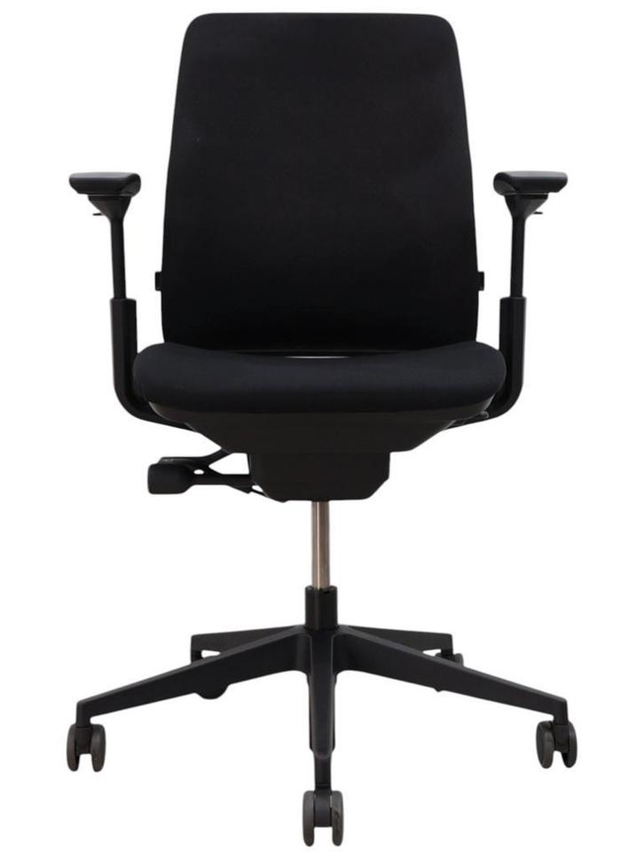 Refurbished Steelcase Amia, Ergonomische Bureaustoel!, Huis en Inrichting, Bureaustoelen, Bureaustoel, Zwart, Zo goed als nieuw