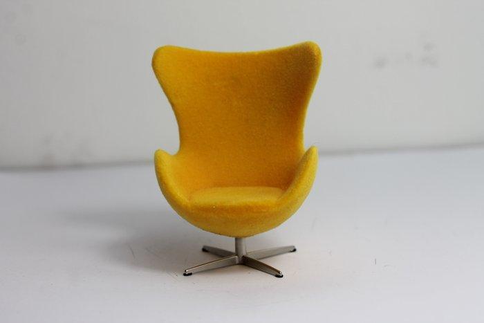 Minimii - Arne Jacobsen - Chaise longue - Chaise longue œuf, Antiquités & Art, Antiquités | Meubles | Chaises & Canapés