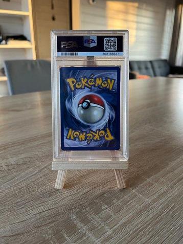 Pokémon Graded card - PRIMEAPE 1ST EDITION JUNGLE - PSA