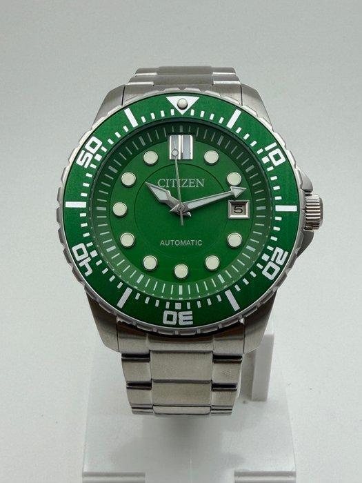 Citizen - Citizen 8200 Custom Case Green Dial Automatic, Handtassen en Accessoires, Horloges | Heren