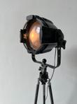 Spotlight, Theater lamp, Vloerlamp - IJzer (gegoten/gesmeed)