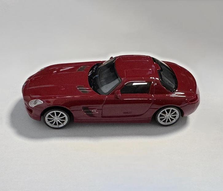 Schaalmodel Mercedes Benz SLS AMG (schaal 1:43, ca. 10x4x3, Bricolage & Construction, Outillage | Autres Machines, Envoi
