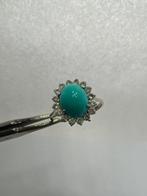 Ring - 18 karaat Witgoud -  0.80 tw. Turquoise - Diamant