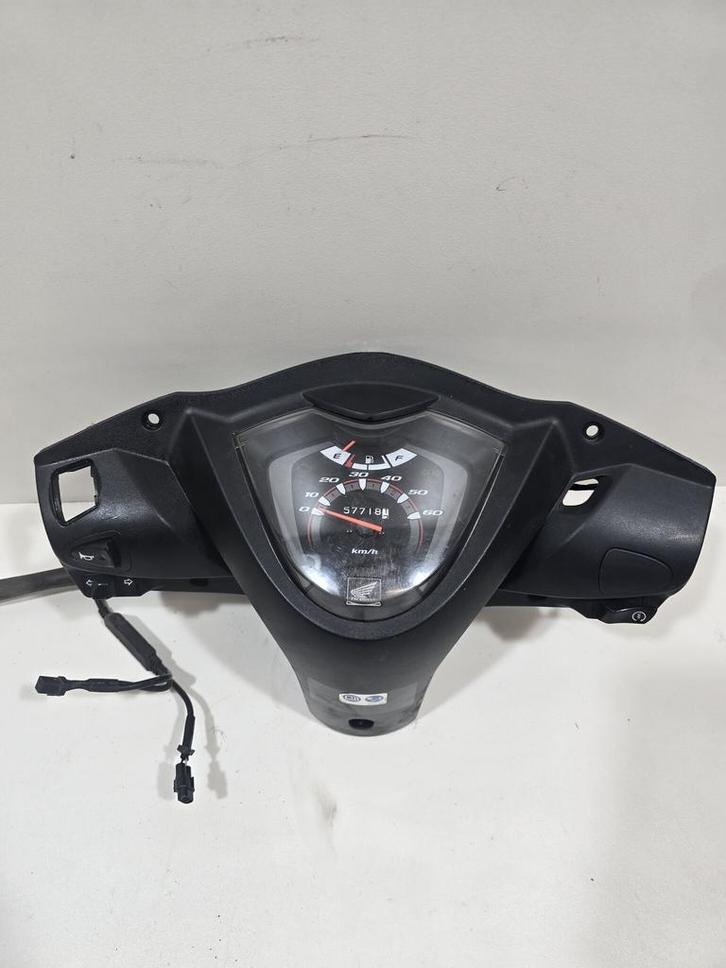 Honda Vision NSC 4t 2017 / Kilometerteller 57.718km, Fietsen en Brommers, Brommeronderdelen | Scooters, Overige typen, Overige merken