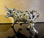 Manuel Silva de Pareira - Statue, El toro plata brillante de