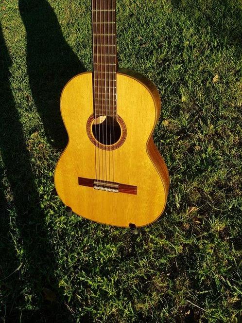 Taurus - 40 - - Guitare classique - Espagne - 1975, Muziek en Instrumenten, Snaarinstrumenten | Gitaren | Akoestisch