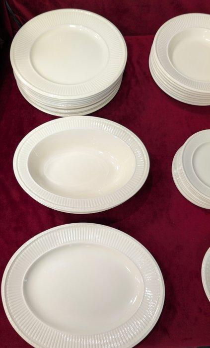 Wedgwood - Service de dîner (72) - Faïence fine - Servies, Antiek en Kunst, Antiek | Meubels | Tafels