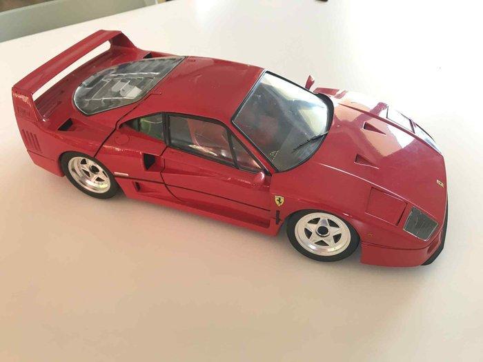 Fujimi 1:12 - Model sportwagen - Ferrari F40, Hobby en Vrije tijd, Modelauto's | 1:5 tot 1:12