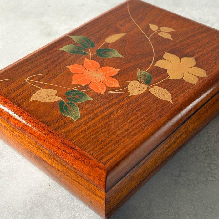 Aizu-nuri - Doos - Hout, Japanse lak - Maki-e Makie, Antiek en Kunst, Antiek | Overige Antiek