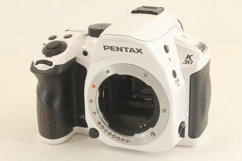 Pentax PENTAX K30 SMC PENTAX-DAL F/3.5-5.6 18-55mm SMC, Audio, Tv en Foto, Fotocamera's Digitaal