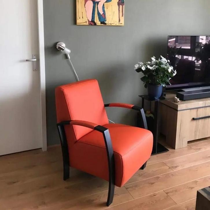 Fauteuil met stalen frame - oranje leer, Huis en Inrichting, Fauteuils, Nieuw, Ophalen of Verzenden