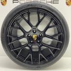 Porsche 992 ORIGINELE 20/21 RS Spyder Unizwart met banden, Autos : Pièces & Accessoires, Pneus & Jantes, Banden en Velgen, Ophalen