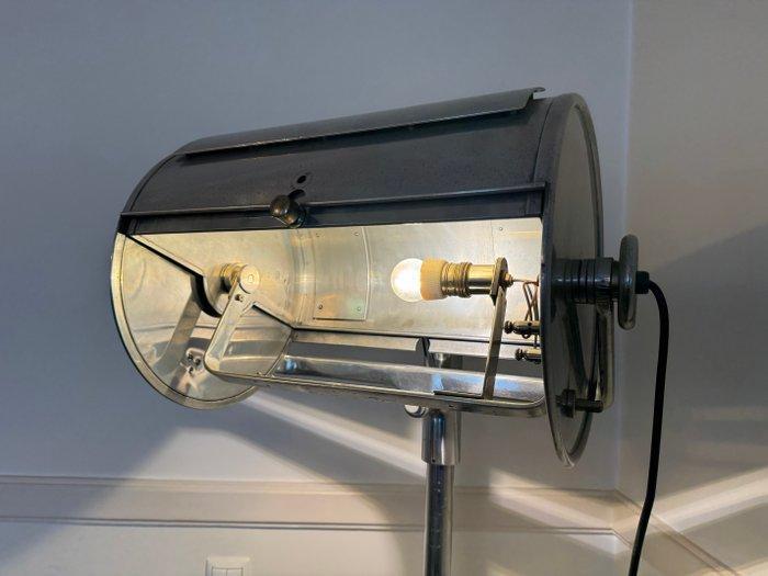 ou - Staande lamp - IJzer, Aluminium - Industriële vloerlamp, Antiek en Kunst, Antiek | Wandborden en Tegels