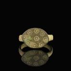 Romain antique Bronze Bague avec décoration Evil Eye
