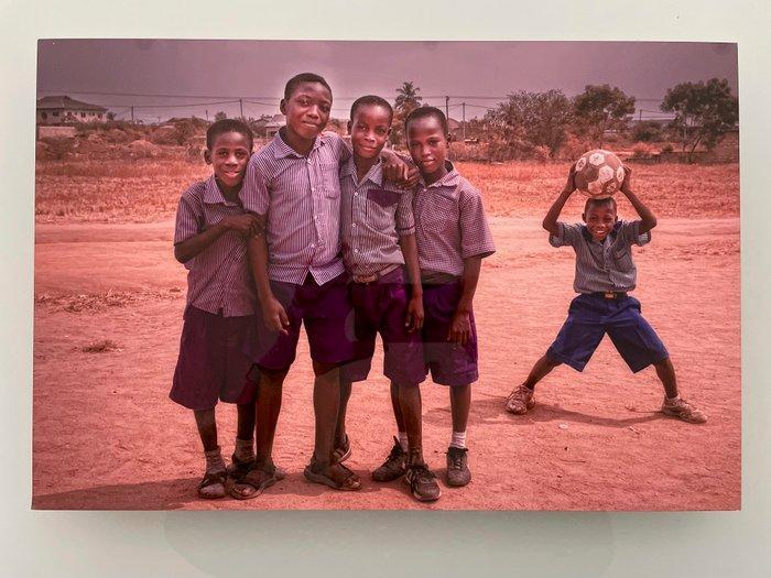 José Nicolas - Foot à Accra 2017, Antiek en Kunst, Kunst | Designobjecten