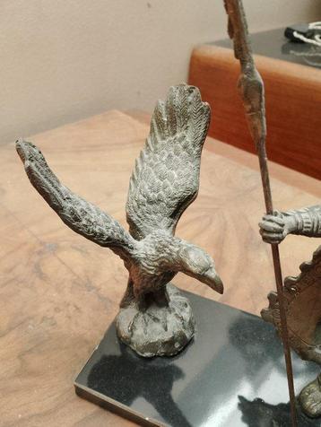 Statue, Guerriero Azteco con Aquila imperiale - 25 cm -