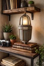 Vigano - altro - Lamp - Metaal - Industriële vintage lamp, Antiek en Kunst