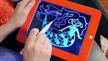Magic Pad tekentablet | Kleuren met licht