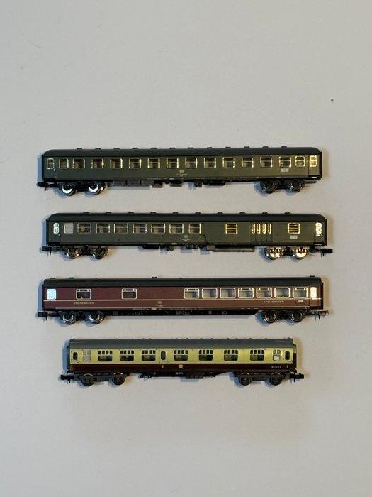 Minitrix, Merkloos N - Modeltrein personenwagonset (4) -, Hobby en Vrije tijd, Modeltreinen | N-Spoor