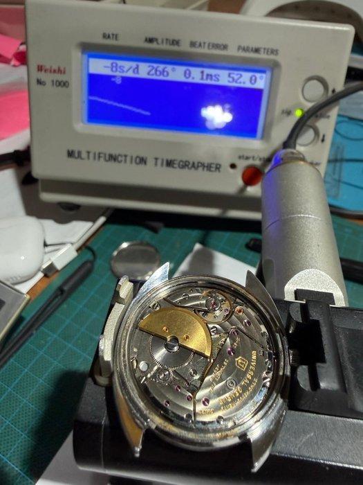 Universal Genève - White Shadow “Micro-Rotor” - Gerald Genta, Bijoux, Sacs & Beauté, Montres | Hommes