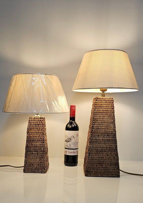 Tafellamp (2) - Rotan - Rotan Tafellampen, Antiek en Kunst, Kunst | Designobjecten