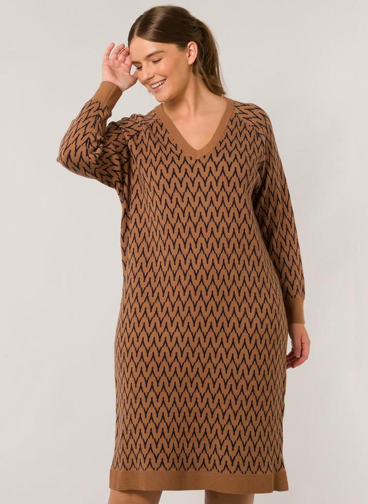 YESTA jurk Beau-AmieX-0(44)Maat 42/44 (L), Kleding | Dames, Jurken, Overige kleuren, Nieuw, Maat 42/44 (L), Verzenden