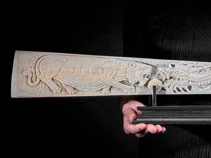 Geen minimumprijs - Grote gepatineerde zwaardvisrostrum op, Antiek en Kunst, Kunst | Designobjecten