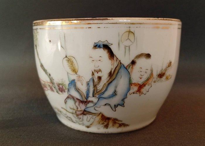 Een Republiek-periode pot met deksel in lichte famille-rose, Antiquités & Art, Antiquités | Autres Antiquités