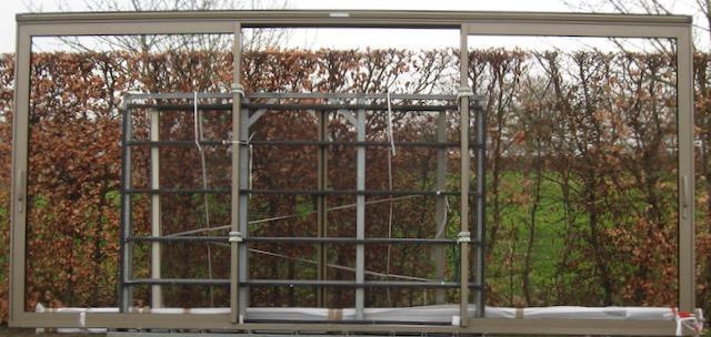 aluminium hefschuifraam , schuifdeur , pui 554 x 260 brons, Bricolage & Construction, Châssis & Portes coulissantes, Enlèvement ou Envoi