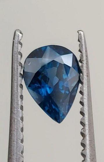Saffier - 1.03 ct - Antwerp Laboratory for Gemstone Testing beschikbaar voor biedingen
