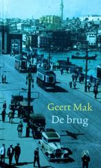 De brug 9789059650466 Geert Mak, Boeken, Verzenden, Gelezen, Geert Mak