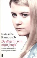 De diefstal van mijn jeugd 9789022560143 Natascha Kampusch, Boeken, Verzenden, Gelezen, Natascha Kampusch