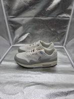 Nike - Sneakers - Maat: EU 44, Nieuw