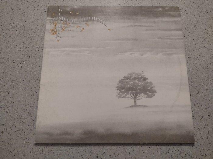 Genesis - Wind & wuthering - Foxtrot - Three sides live -, CD & DVD, Vinyles Singles
