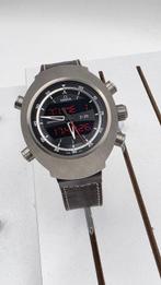 Omega - Speedmaster Spacemaster - 325.92.43.79.01.001 -, Nieuw