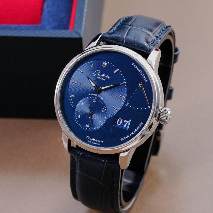 Glashütte Original - PanoReserve Blue - 1-65-01-26-12-61 -, Handtassen en Accessoires, Horloges | Heren