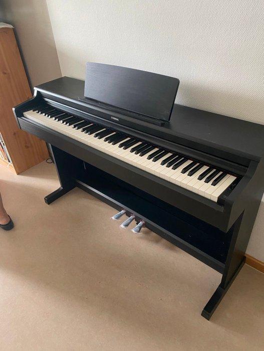 Yamaha - YDP-164 - - Piano (Zonder minimumprijs), Muziek en Instrumenten, Blaasinstrumenten | Blokfluiten