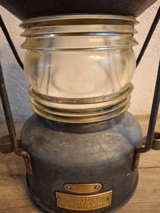 Ahlemann & Schlatter - Lampe à pétrole - T0569 - Cuivre,, Antiquités & Art, Curiosités & Brocante