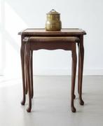 Bijzettafel (2) - Mahonie - Bijzettafel Nestlafels