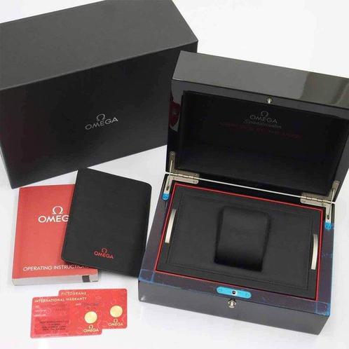Omega - Speedmaster Dark Side of the Moon Apollo 8, Handtassen en Accessoires, Horloges | Heren
