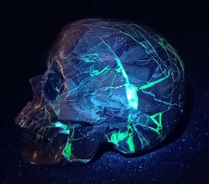 Schedel met de hand uitgehouwen in kristal van vulkanisch, Verzamelen, Mineralen en Fossielen