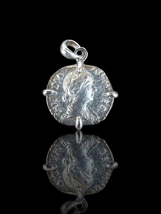 Oud-Romeins, Keizerrijk Zilver Munthanger - Faustina II, Verzamelen, Mineralen en Fossielen