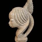 Votieve Afrikaanse kop in Mbigou-steen - Gabon (Zonder, Antiek en Kunst, Kunst | Niet-Westerse kunst