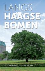 Langs Haagse bomen 9789059727328, Verzenden, Gelezen